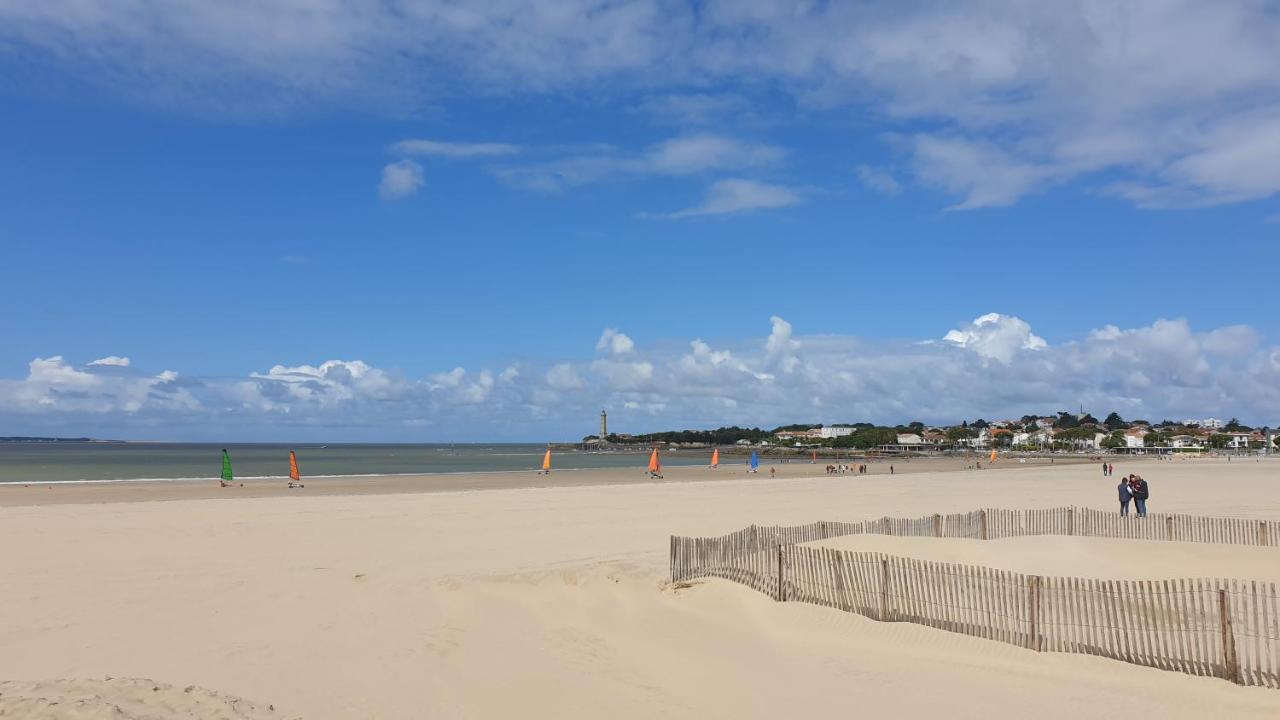 Appartement A 300M De La Plage Saint-Georges-de-Didonne Buitenkant foto